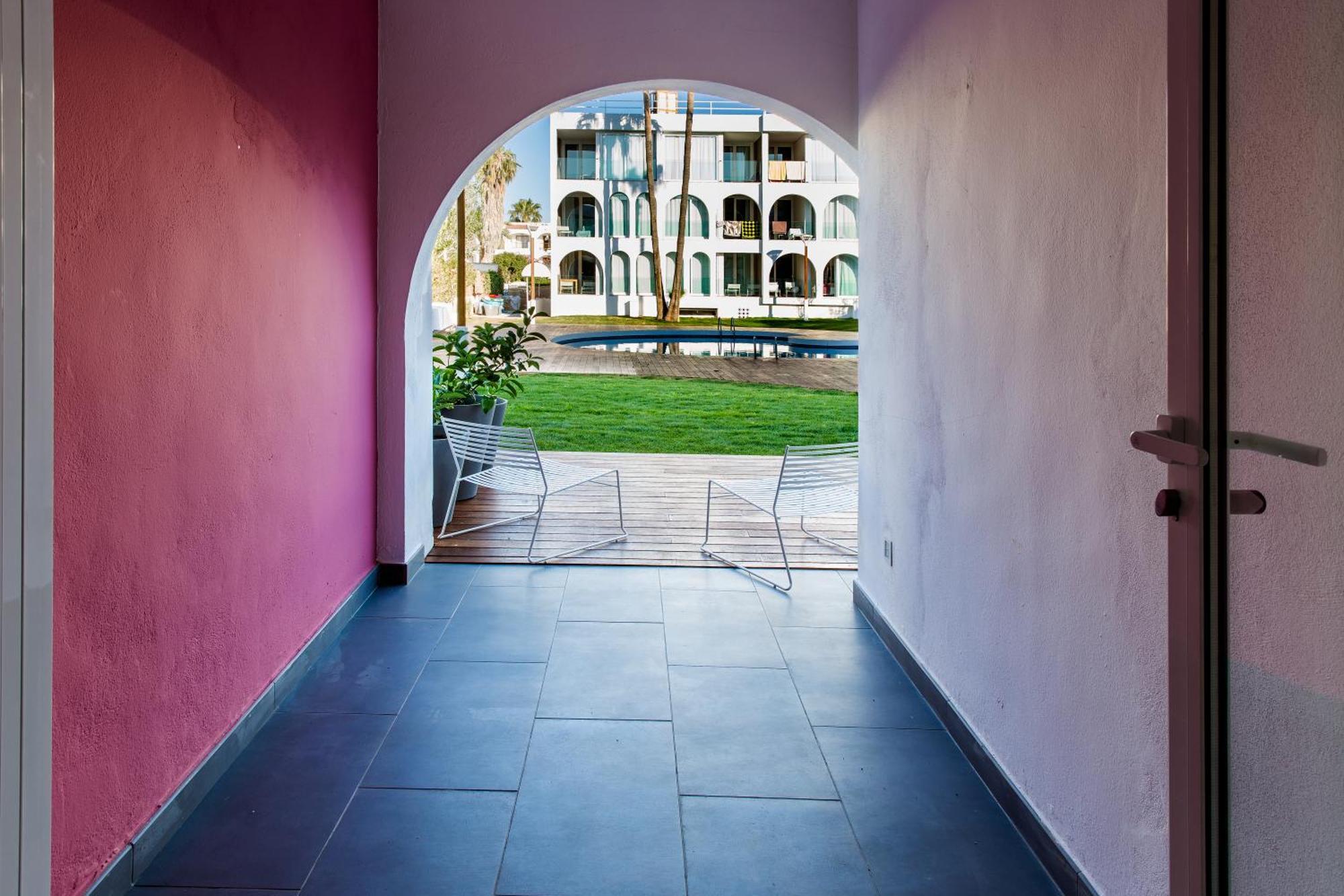 Ebano Hotel Apartments & Spa (Adults Only) Плая ден Боса Стая снимка